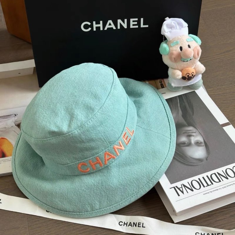 Chanel 湖水藍字母牛仔遮陽漁夫帽 S號 全新配件透明袋-0