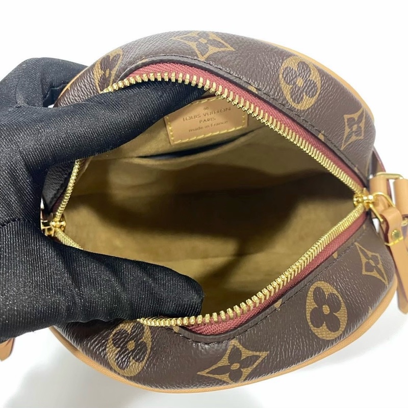 LV原花Boite Chapeau Souple軟圓餅包PM M45578-7