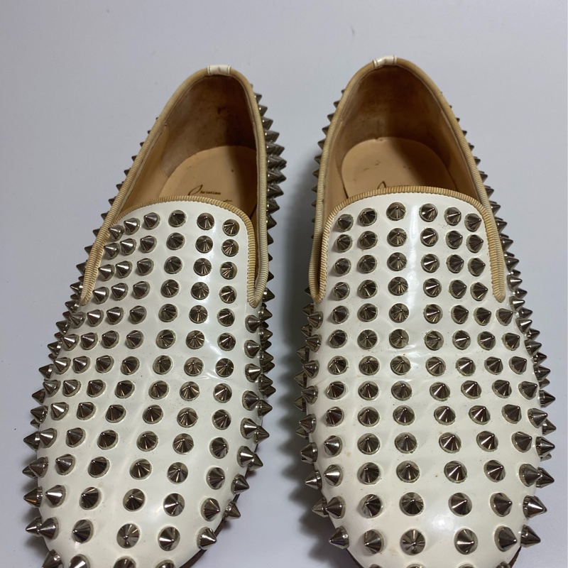 Christian Louboutin Shoes-2
