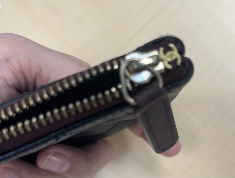 #香奈兒CHANEL 羊皮金釦一字拉零錢包👛-24