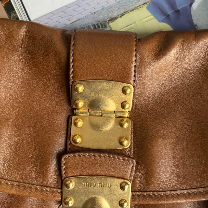 ::Miu Miu:: Coffer Hobo 棕色皮革可芙大肩背包 手提包 斜背包 Brown Matelassé Leather-2