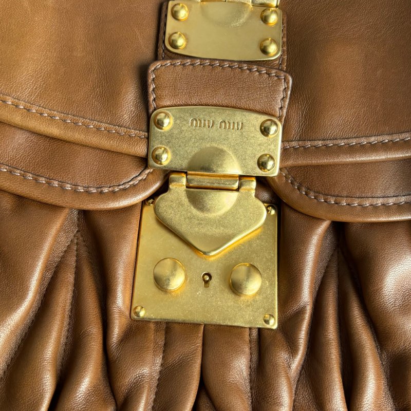 ::Miu Miu:: Coffer Hobo 棕色皮革可芙大肩背包 手提包 斜背包 Brown Matelassé Leather-3