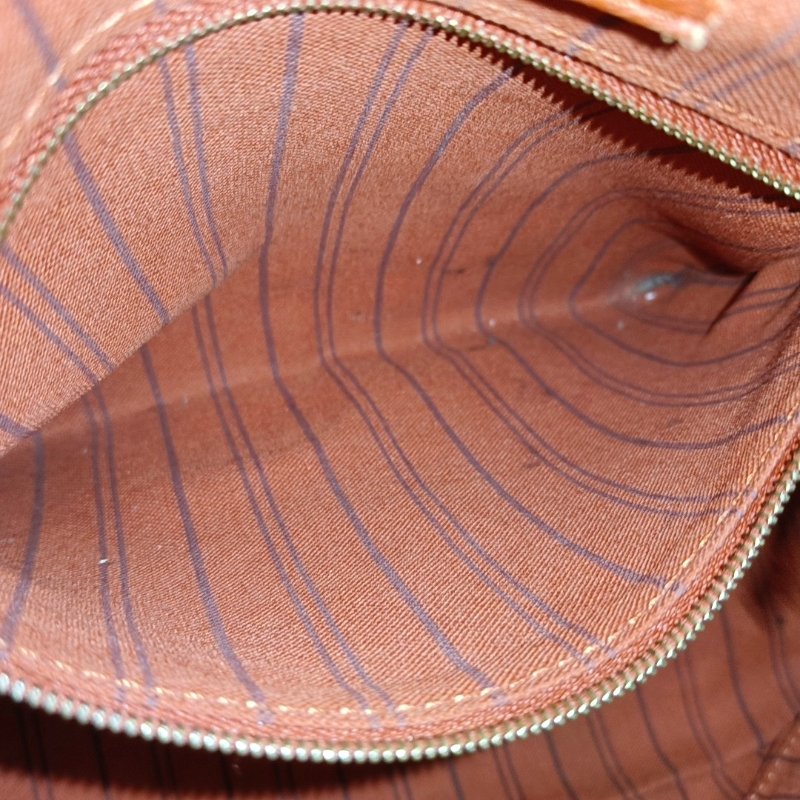 LOUIS VUITTON SPEEDY 25 黑色牛皮老花壓紋波士頓包手提包 金色五金-11