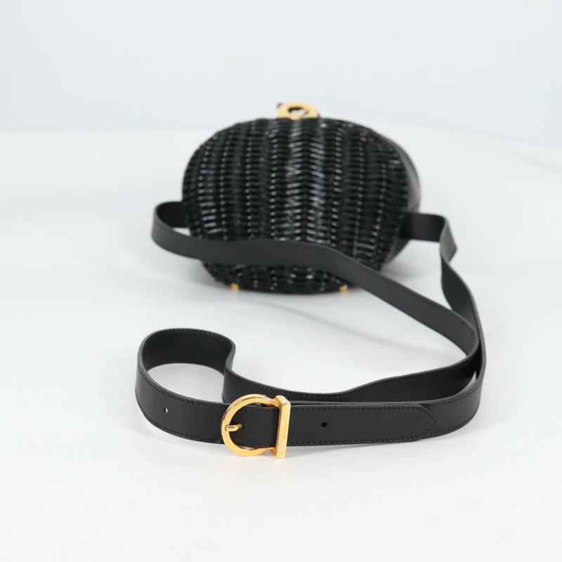 【日本直送】Salvatore Ferragamo Gancini 單肩包 藤條 黑金 正品 141501V-6