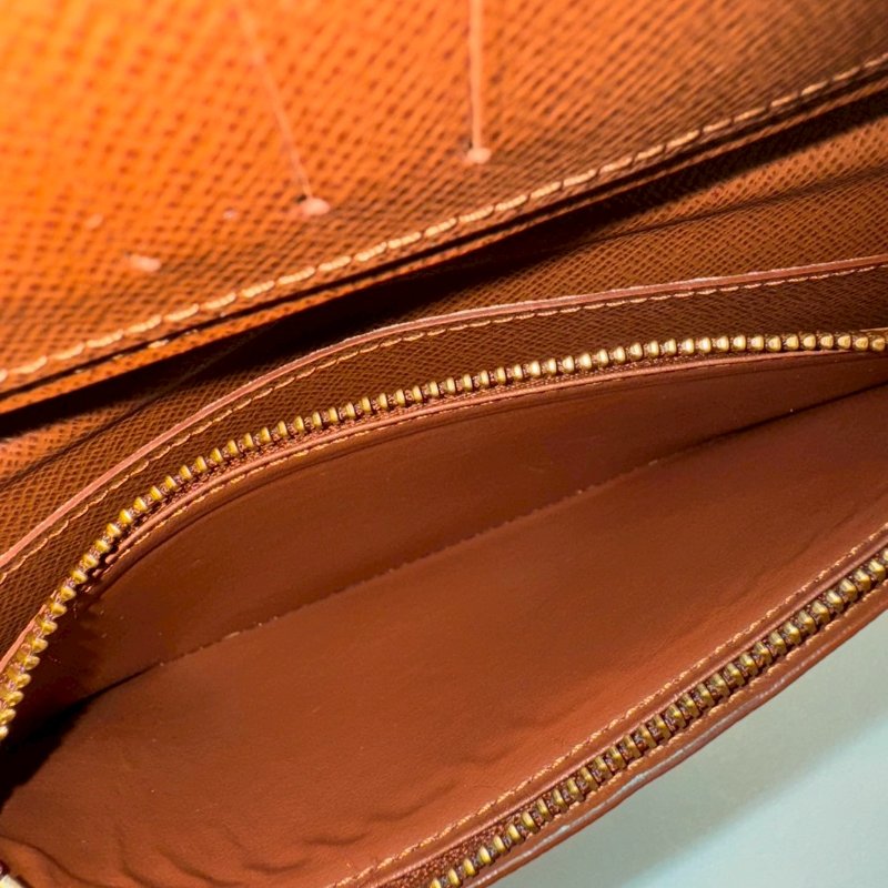 LV 對開 長夾/皮夾 M66540 85成新-12