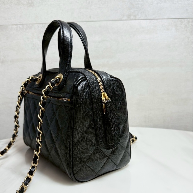 Chanel 25A保齡球包 黑金荔枝牛 晶片款 全新品-6