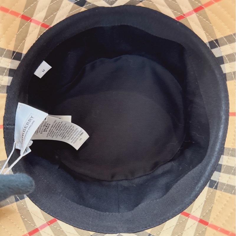 Burberry 經典格紋漁夫帽 M-4