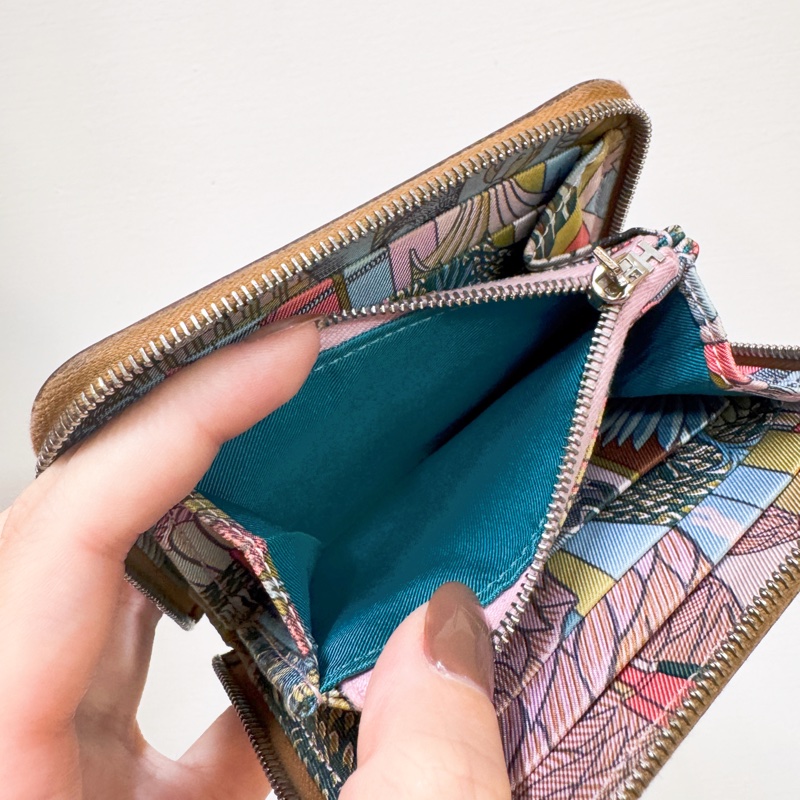 Hermes 37駝Epsom銀釦拉鍊絲巾短夾-7