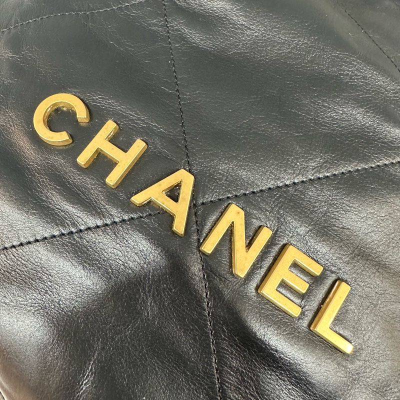 chanel AS3260 黑羊皮金釦肩背包 22 bag 小號-11