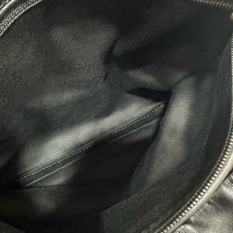 chanel AS3260 黑羊皮金釦肩背包 22 bag 小號-34