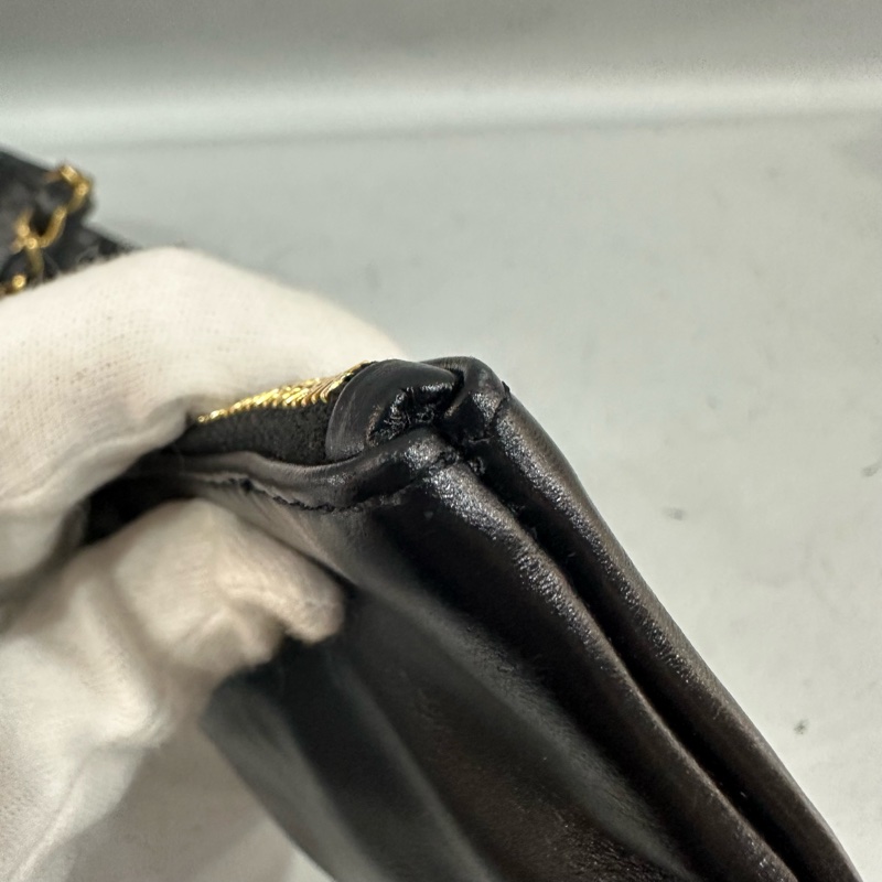 chanel AS3260 黑羊皮金釦肩背包 22 bag 小號-49