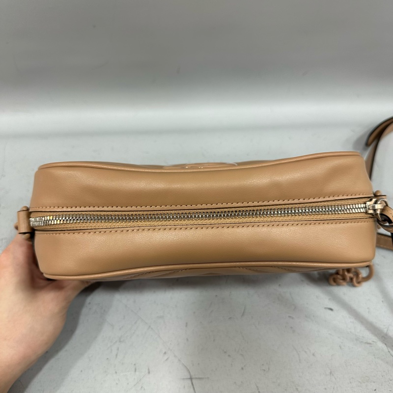 Gucci 447632 奶茶色牛皮marmont GG 相機包-18