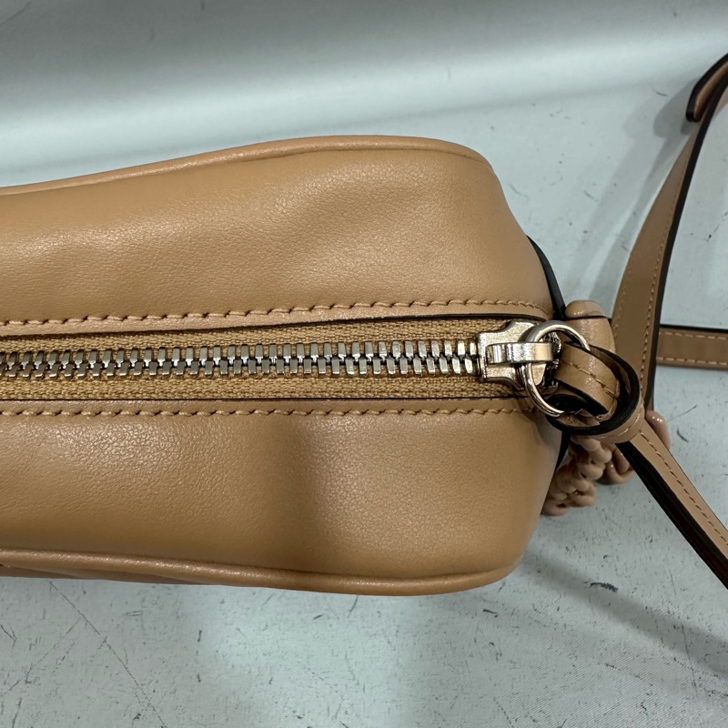 Gucci 447632 奶茶色牛皮marmont GG 相機包-21