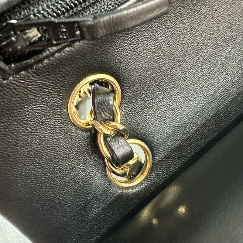 Chanel A01112 黑羊皮金釦 Coco CF 25-37