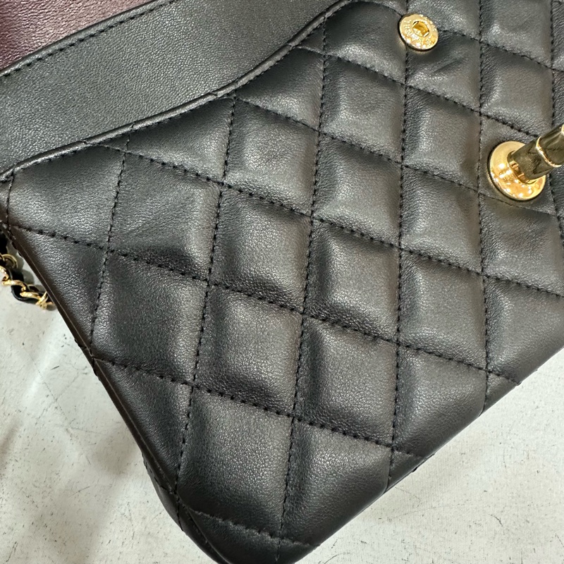 Chanel A01112 黑羊皮金釦 Coco CF 25-48