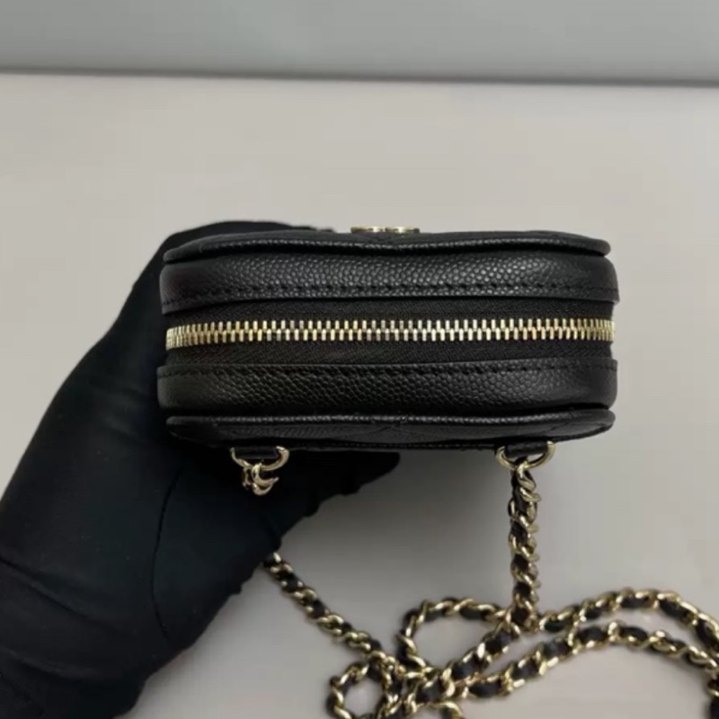 Chanel香奈兒 黑金牛皮荔枝紋鏈條手機包-4