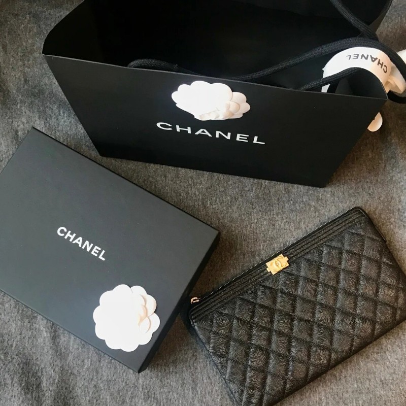 全配🈶購證♥️ Chanel leboy菱格紋手包-3