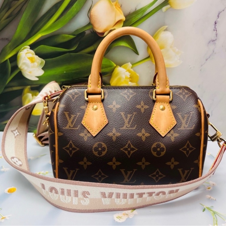 Louis Vuitton Speedy Bandouliere 20 手提斜背二用包 奶茶色)-10