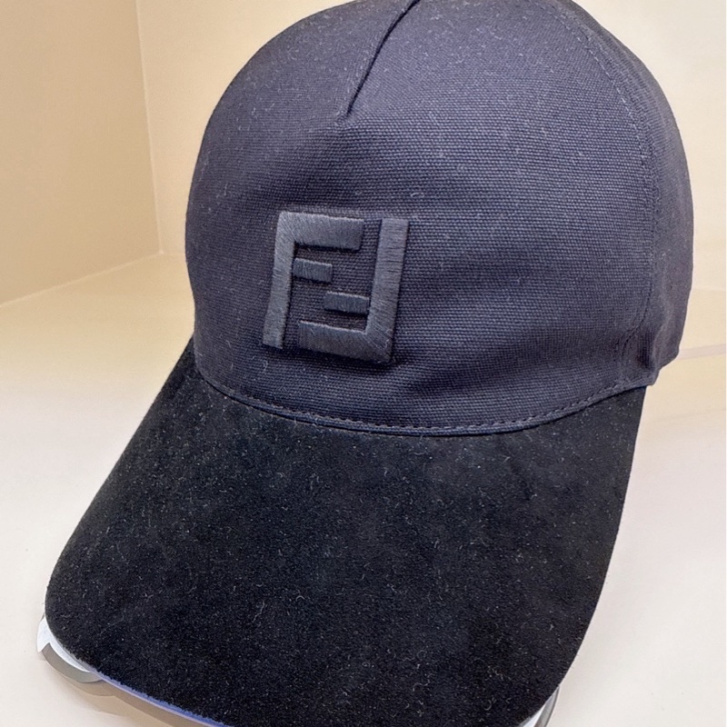 Fendi 黑色棒球墨鏡帽🖤全新-1
