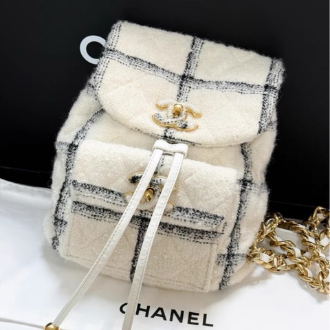 Chanel 香奈兒22k毛呢duma雙肩包｜黑白格紋粗花呢金扣 ｜