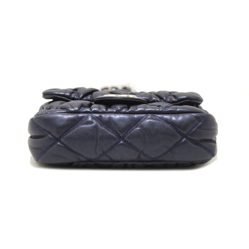 Chanel Navy Blue Iridescent Lambskin Small Quilt Bubble Flap Crossbody Bag-5