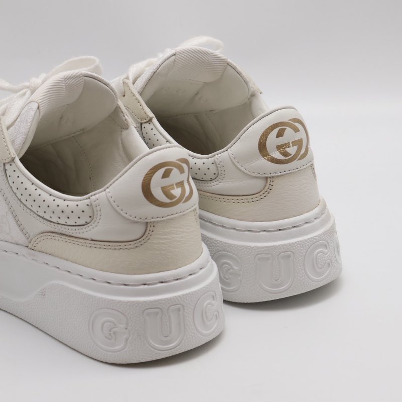 GUCCI - GG壓紋全皮休閒鞋 - 白 35-3