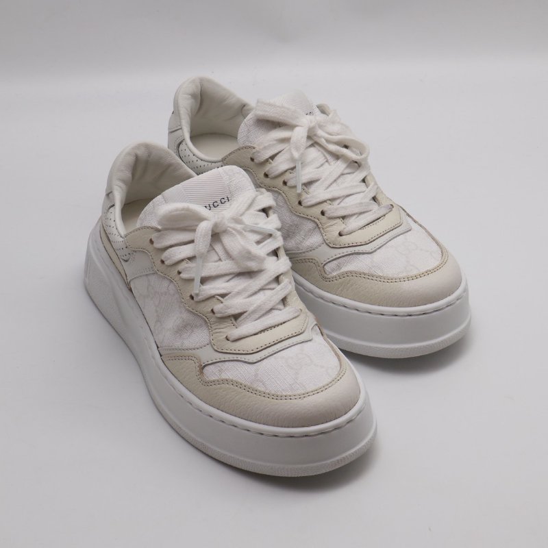 GUCCI - GG壓紋全皮休閒鞋 - 白 35-4