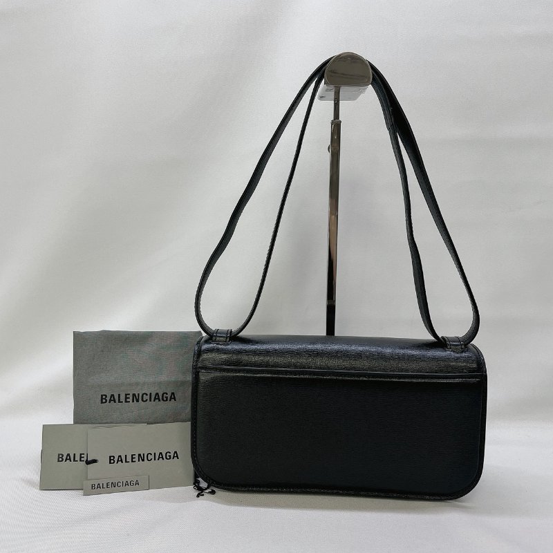 BALENCIAGA Gossip牛皮金扣單肩包-1