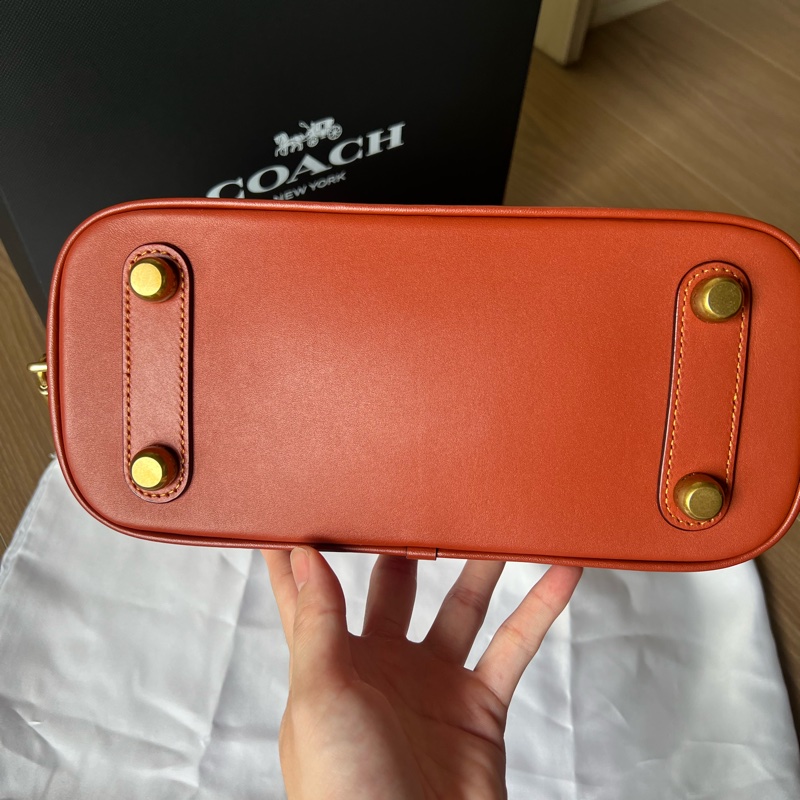 Coach revel經典老花貝殼包 專櫃款貝殼包 手提肩背兩用 近全新-8