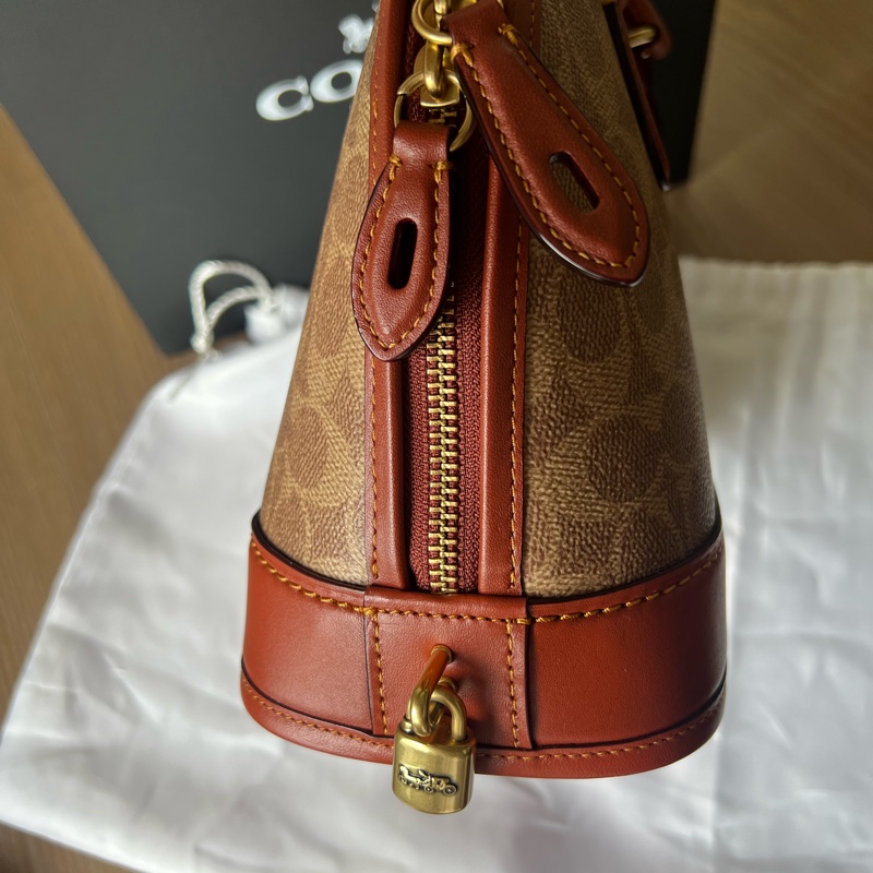 Coach revel經典老花貝殼包 專櫃款貝殼包 手提肩背兩用 近全新-18