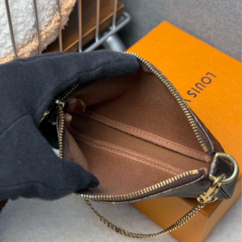 Lv mini 麻將包 聖誕限定款-7