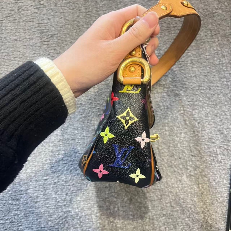 LV 黑三彩肩背劍橋包26*17*8 98新配件塵袋-1