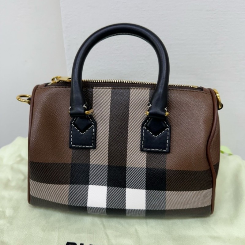 Burberry 經典格紋保齡球包-0