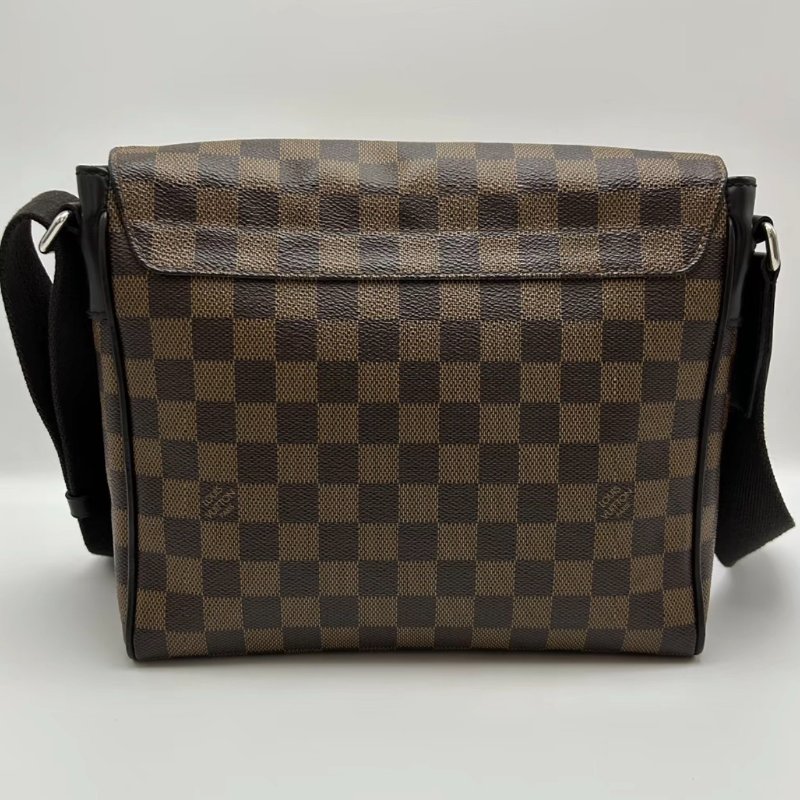 LV 棕棋盤翻蓋郵差肩背斜背包25*22*7 98新配件塵袋-2