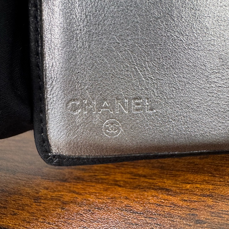 Chanel 黑色縫線對開長夾-15