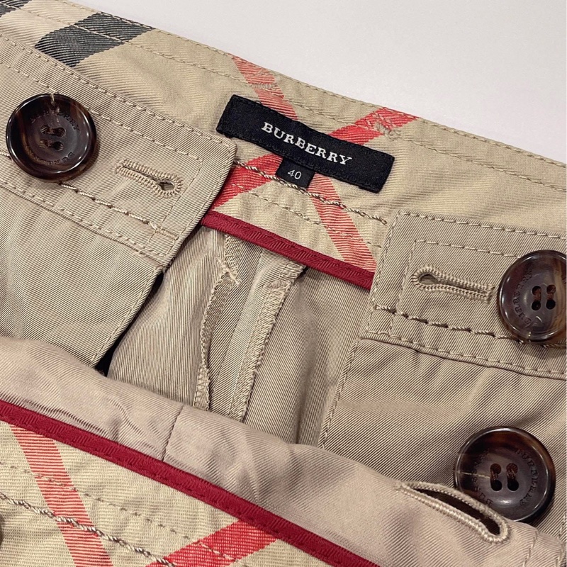 Burberry 倫敦 雙排扣皮革扣環短褲-8