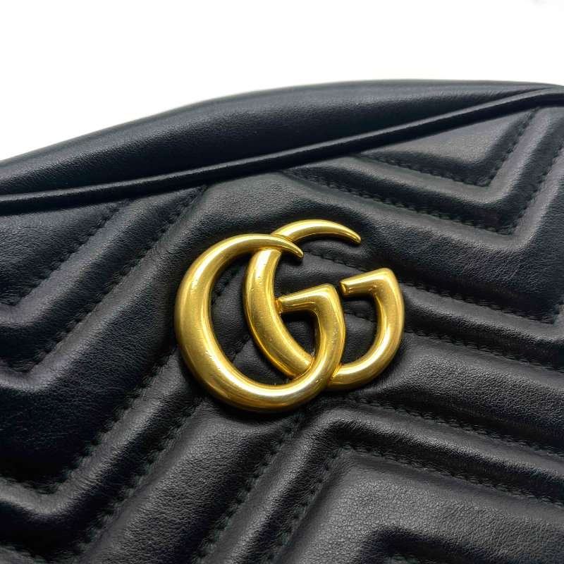 GUCCI 古馳 GG Marmont系列仿舊金色雙G LOGO黑色牛皮山型車紋相機包-11