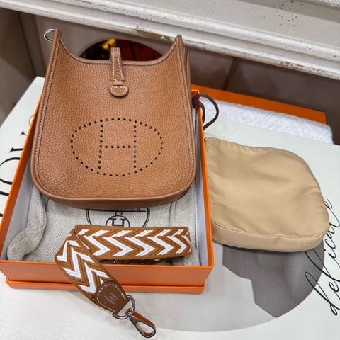 Hermes 爱马仕 金棕银扣mini伊芙琳 U刻