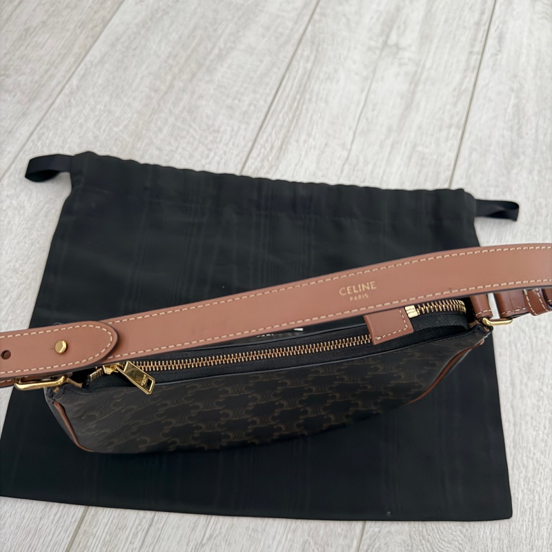 Celine medium Ava-11