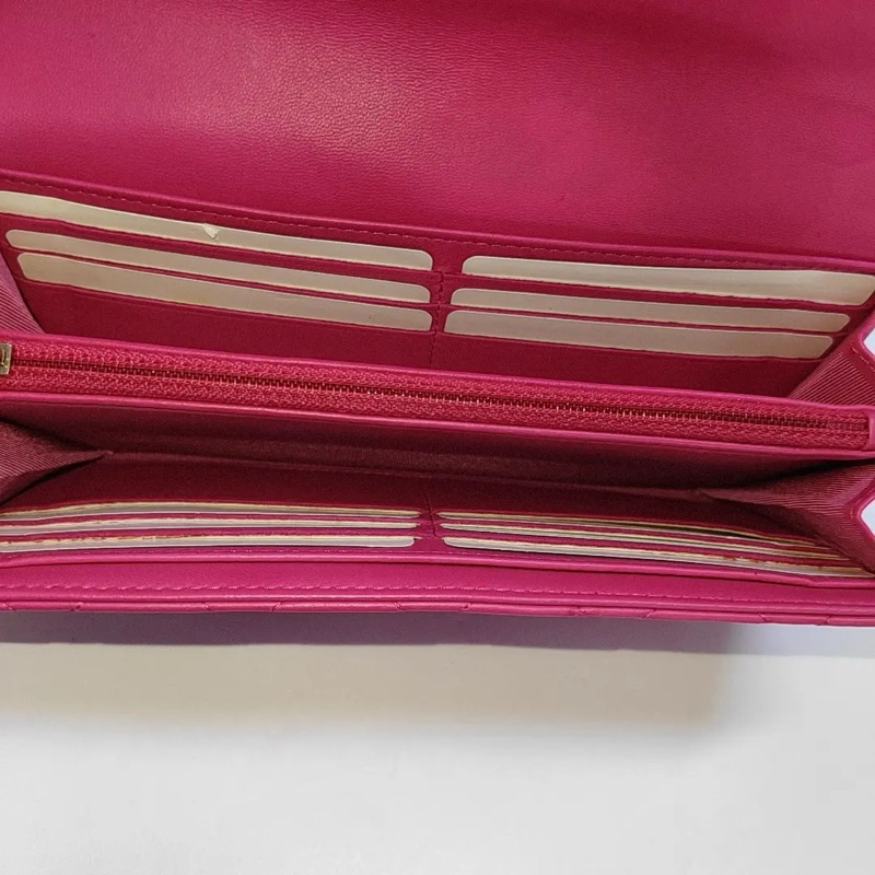 Chanel classic flap 玫紅色牛皮菱格紋手拿包 21開-5