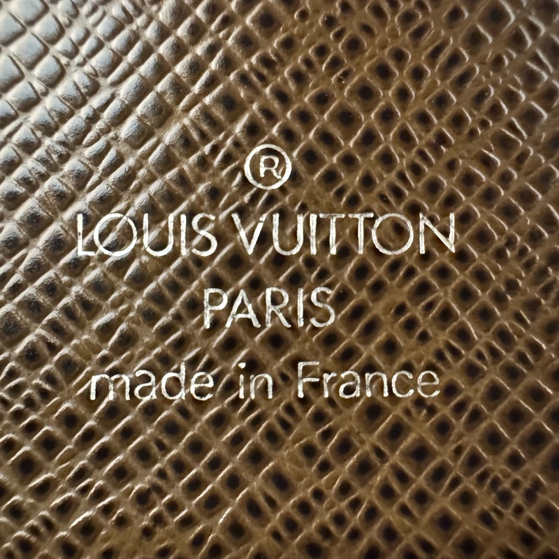 Louis Vuitton 深棕色皮革公事包-9