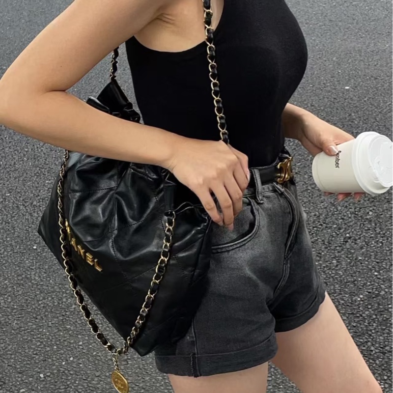 Chanel 22bag黑金小號 芯片款 #99新閒置 #22萬入手 #配件齊全-3