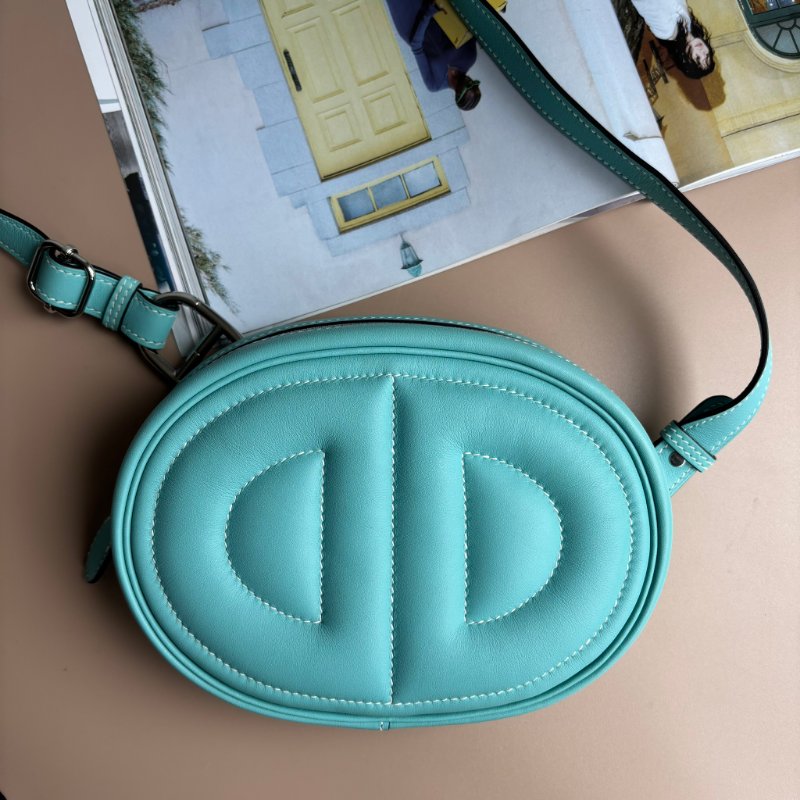 賣場最低價!::HERMES:: In-the-Loop Belt blue Atoll banane 豬鼻子馬卡龍藍 胸口包 腰包-0