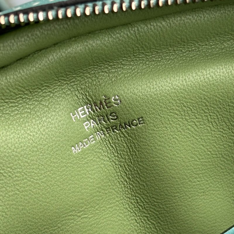 賣場最低價!::HERMES:: In-the-Loop Belt blue Atoll banane 豬鼻子馬卡龍藍 胸口包 腰包-17