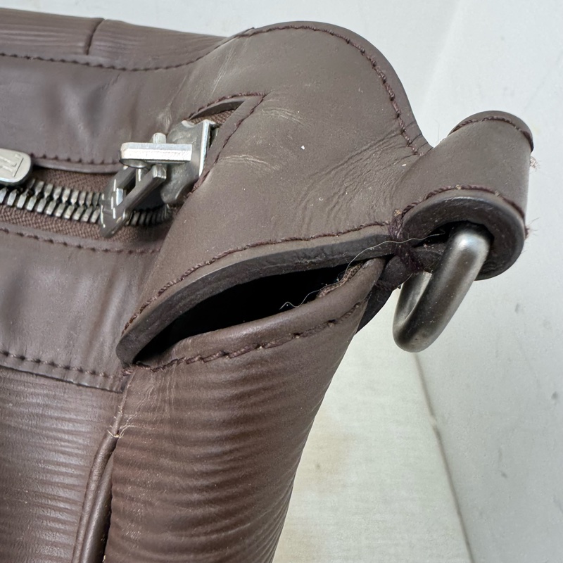 Louis Vuitton Epi 皮革 Keepall 系列旅行袋-22