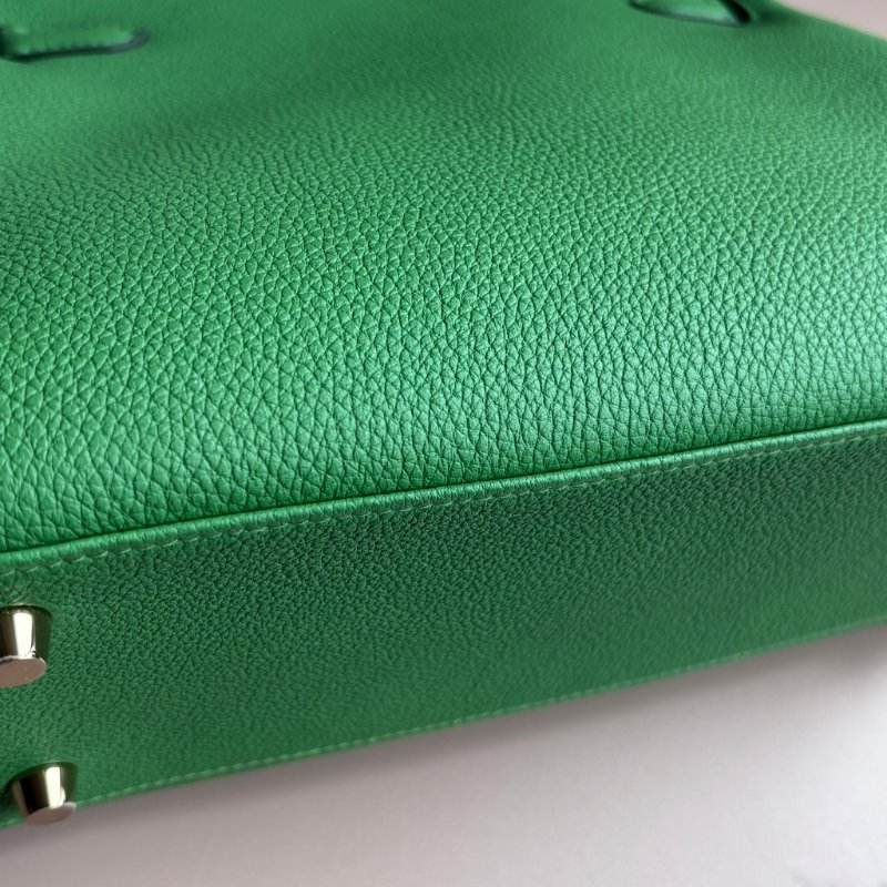 ::HERMES:: A8絲蘭綠金扣內縫 KELLY25 手提包 肩背包-9