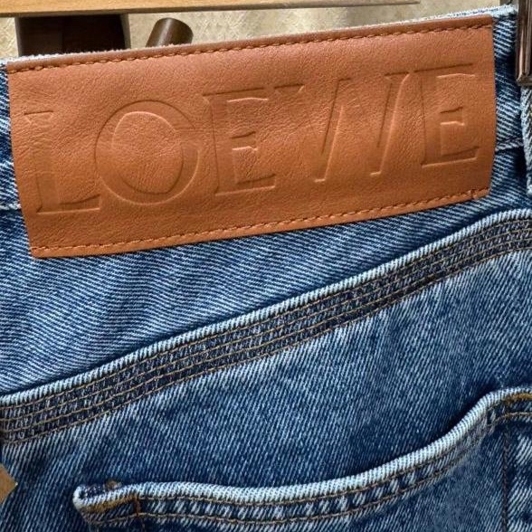 LOEWE超正點的logo牛仔褲-5