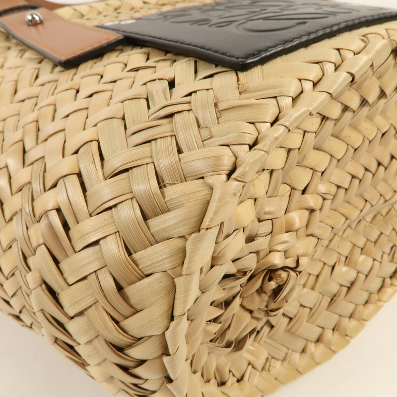 LOEWE 牛皮皮革酒椰Studio Ghibli Dust Bunnies Small Basket銀扣手挽袋-13