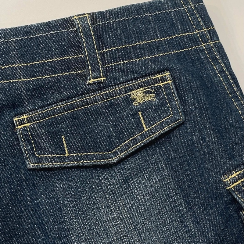 Burberry 藍標 兩側口袋牛仔戰馬短褲-3