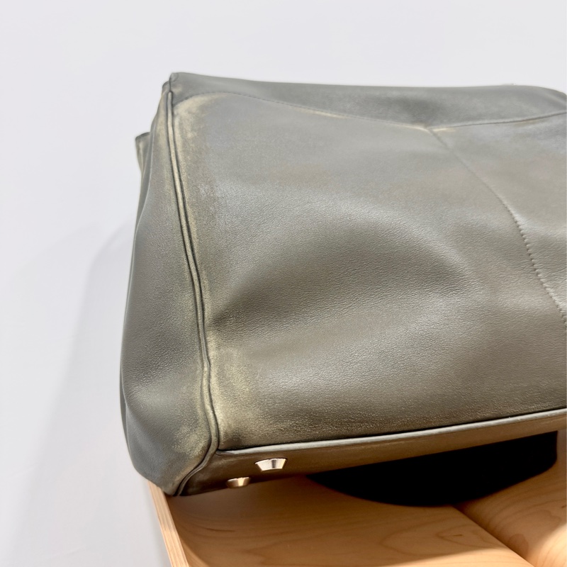 Balenciaga RODEO LARGE HANDBAG USED EFFECT WITH CHARMS IN KAKI-4